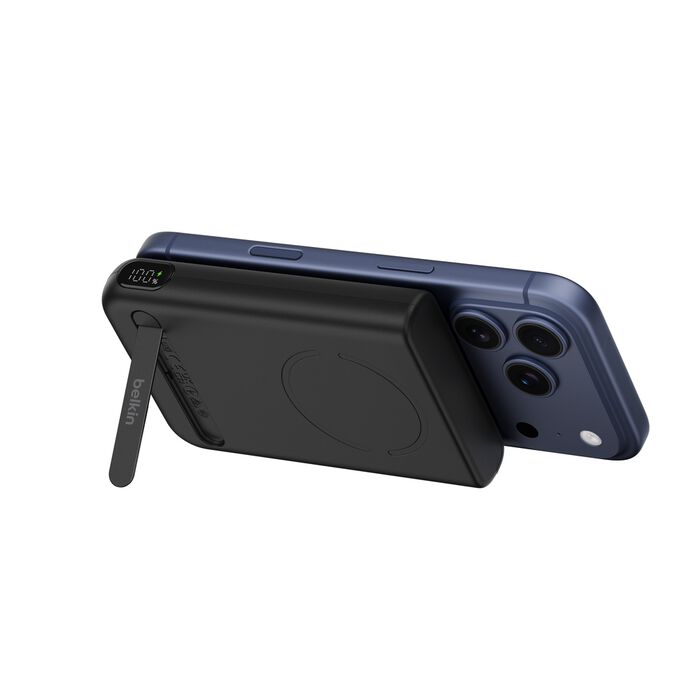 Belkin UltraCharge Pro 10K magnetic power bank, black